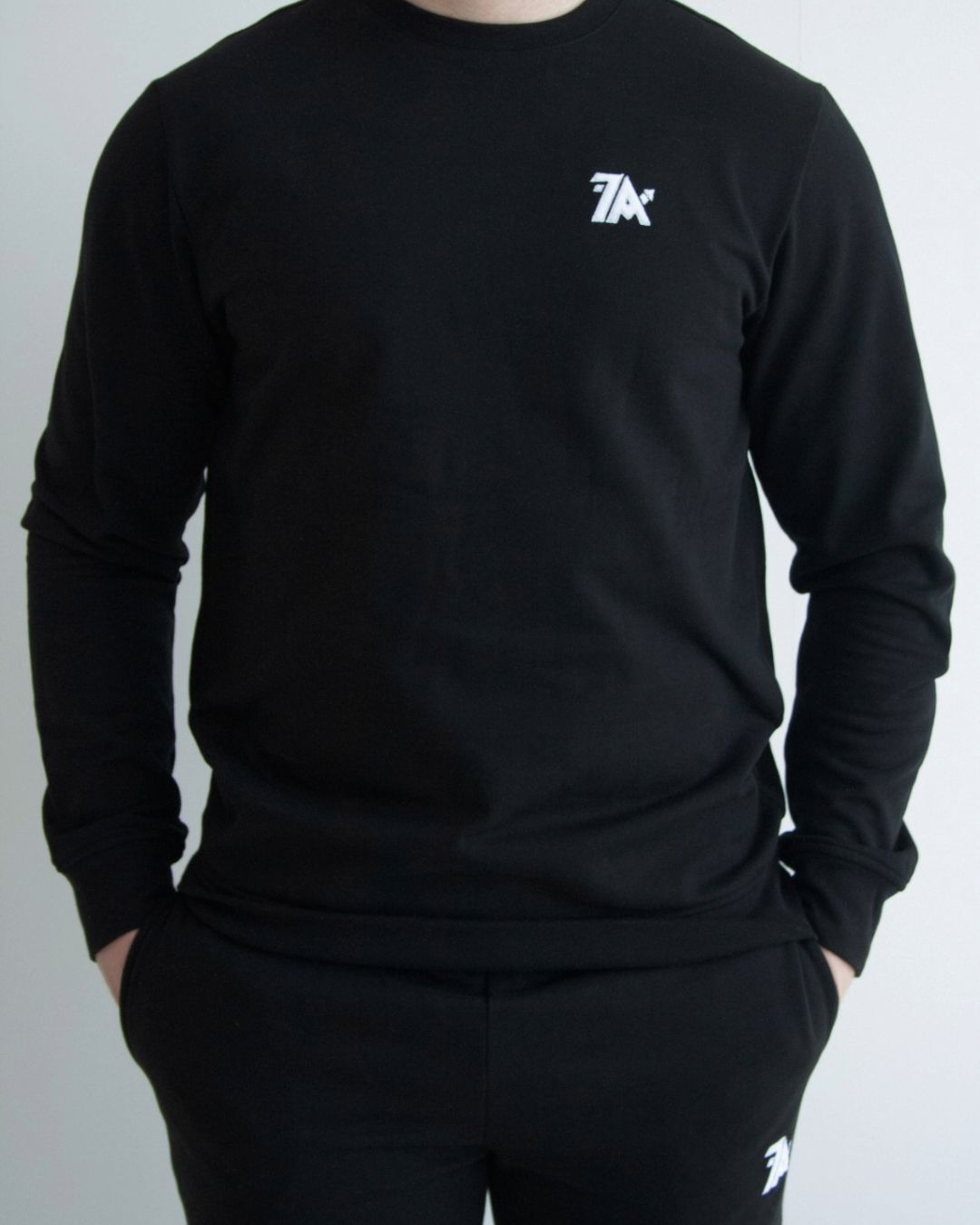 Performance Sweater Zwart